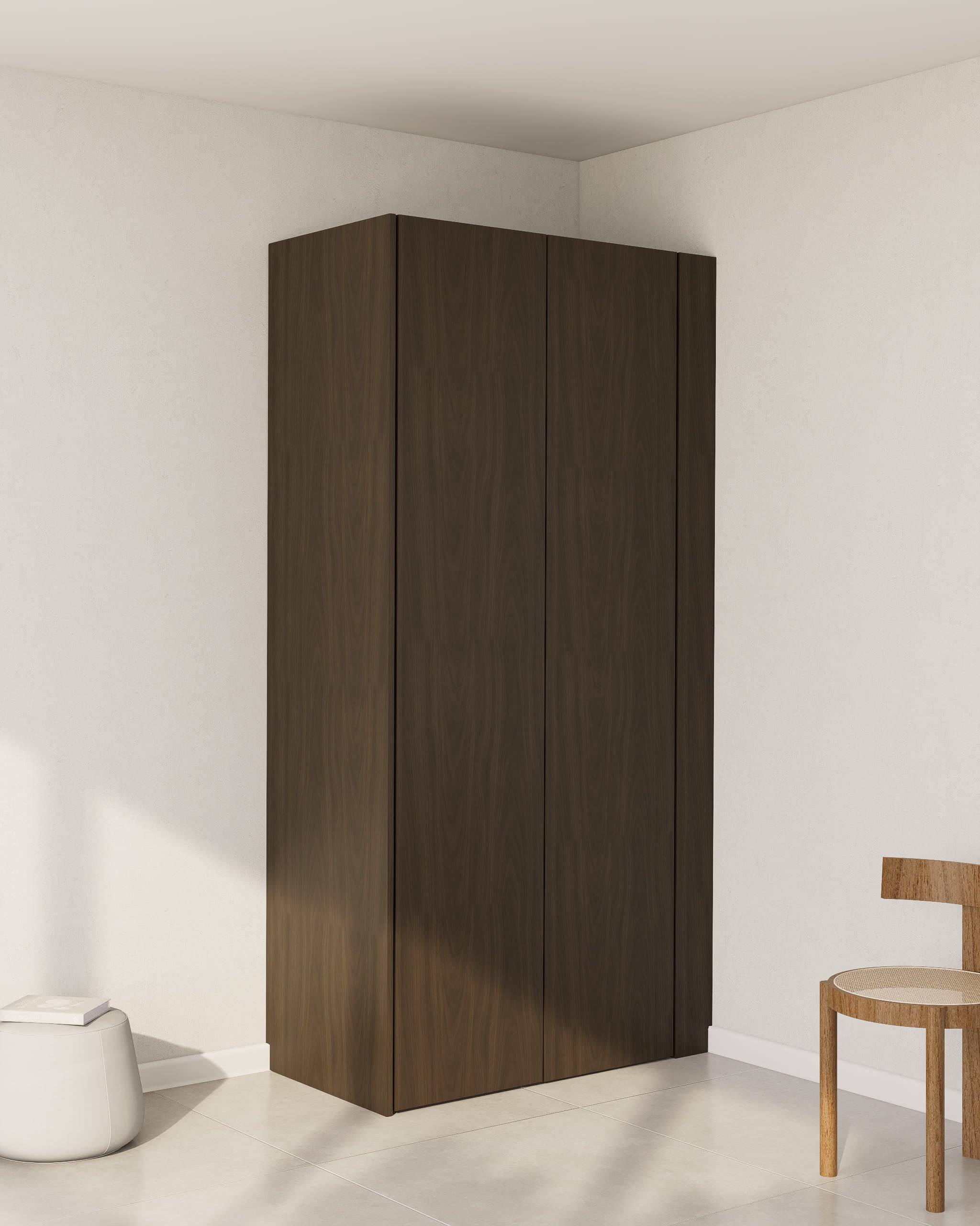 Dunkle Wandblende aus Echtholzfurnier zur seitlichen Abdeckung eines Schranks.