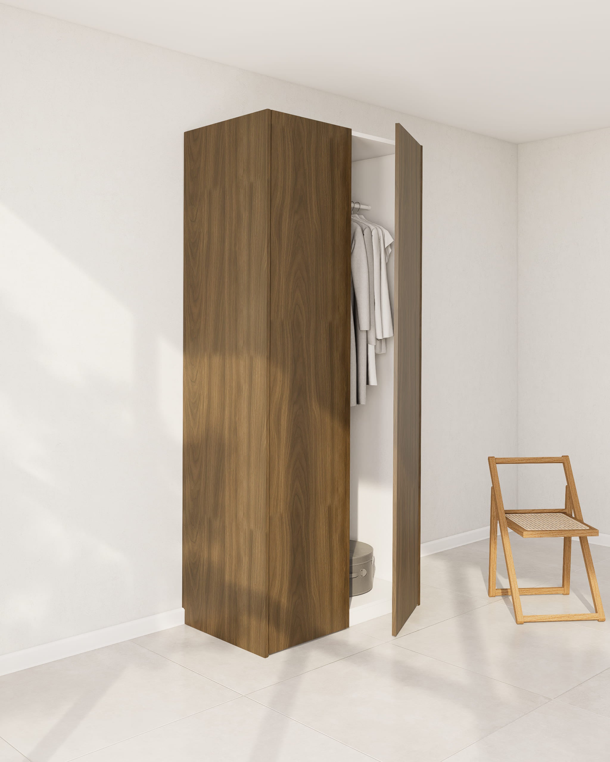 Eine dunkelbraune Echtholzfurnier-Seitenverkleidung für einen PAX-Kleiderschrank.